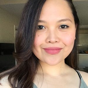 Meet your Posher, Cecilia